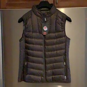 TUMI Packable Lightweight Vest Size Large Mink (Brown)